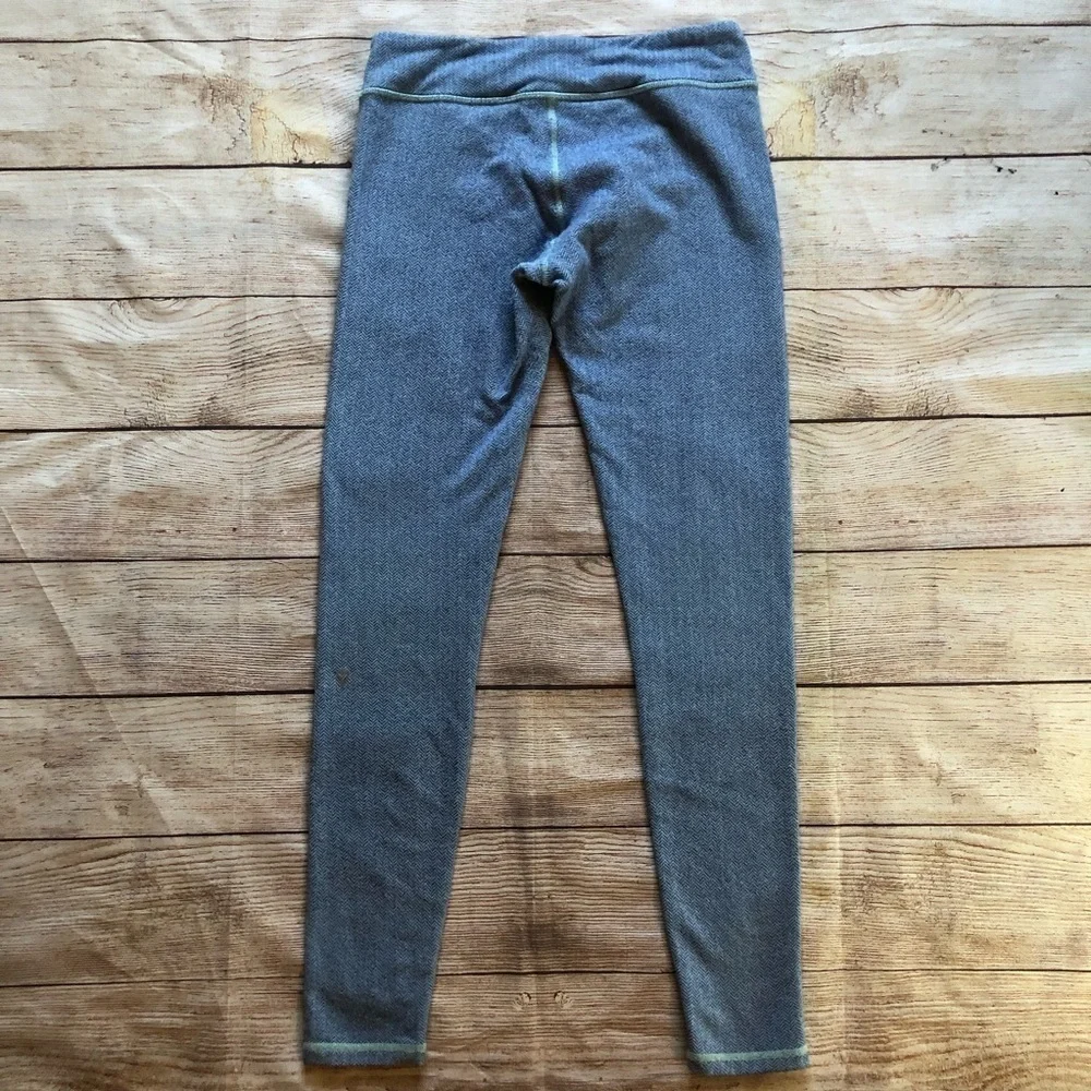 Blue‎ Ivivva Leggings